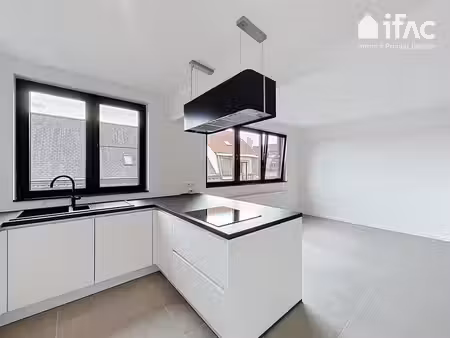 appartement moderne avec terrasse et 2 chambres