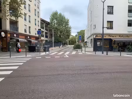 parking sous sol point du jour