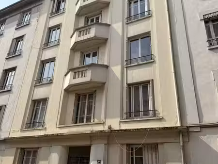 appartement 3 pièces 47 m²