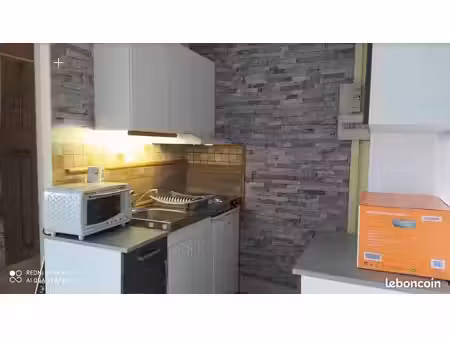 loue studio étudiant(e) meublé 26 m² centre ville année scolaire