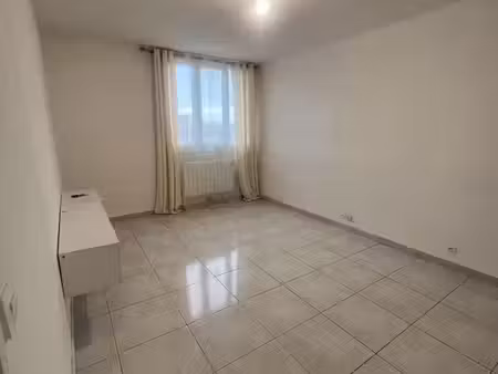 appartement t2 avec parking
