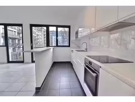 appartement à louer à auguste rodinlaan 16 ixelles (vbe81466)