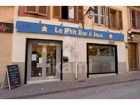 murs commerciaux