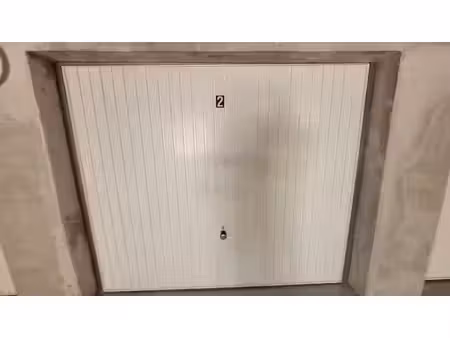 parking à louer