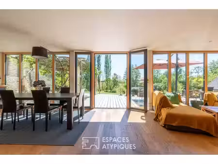 maison de charme écologique avec vue sur la nature