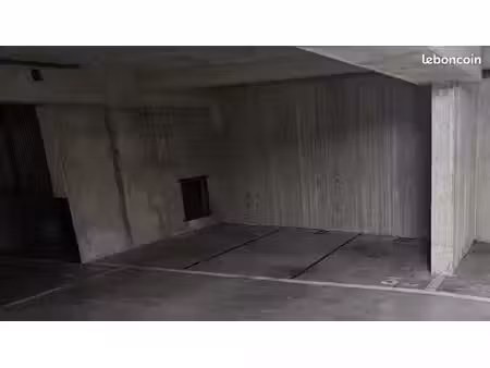 emplacement stationnement de parking 59/mois