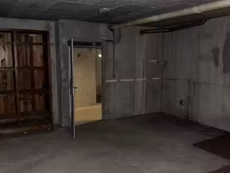 garage/box 30 m² reims