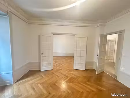 appartement 3 pièces 101 m²