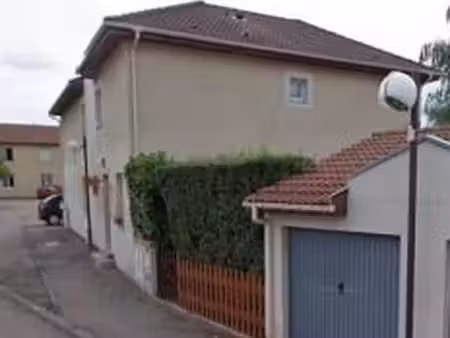 maison 5 pièces 92 m²