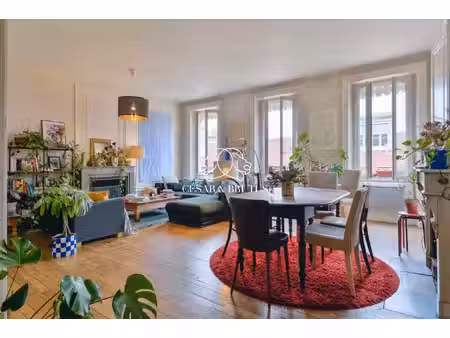 duplex ainay - 4 chambres - cave