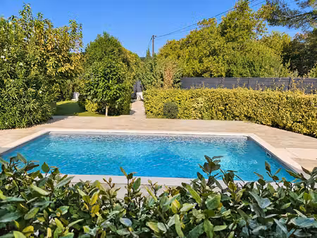 aix-en-provence / maison individuelle de plain-pied avec piscine