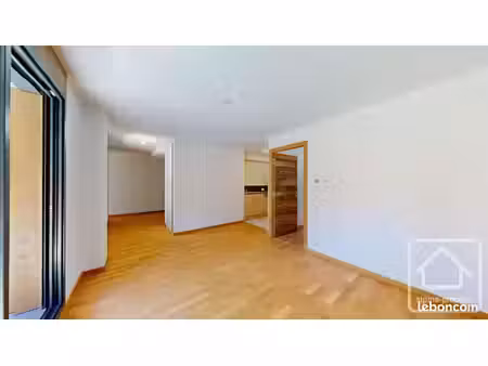 appartement 3 pièces 50 m²