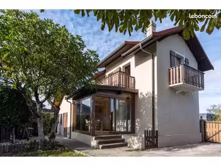 maison 5 pièces 80 m²