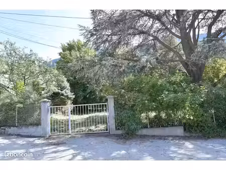 terrain à bâtir - rare sur le secteur