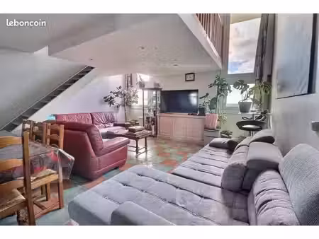 duplex 4 pièces 92 m²