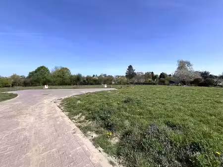 terrains à bâtir à lillois (lot 2)