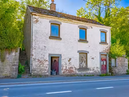 maison 4 façades à rénover entièrement avec terrain de 400m²