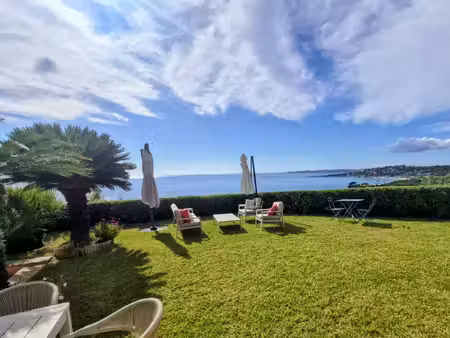 sainte-maxime — villa d'exception face au golfe de saint-tropez