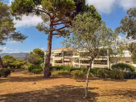 saint-raphaël – valescure | appartement f3 lumineux et spacieux avec grande terrasse