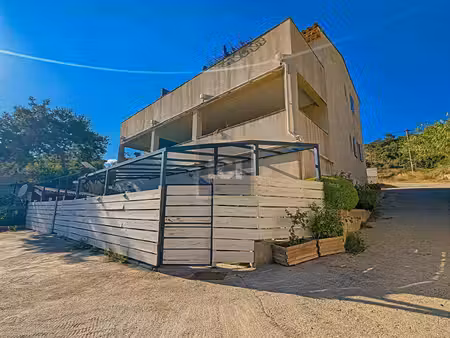 immeuble de rapport - camp ferrat