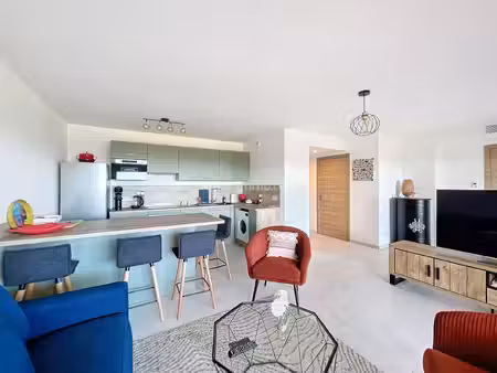 calvi , résidence de standing avec piscine