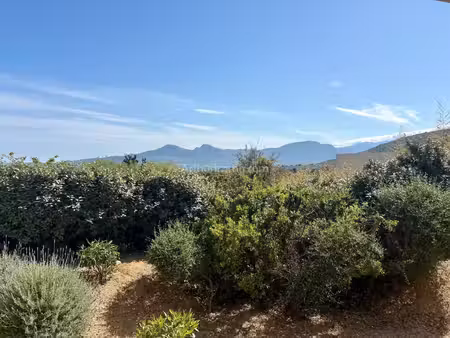 t3 meublé - domaine privé avec piscine - calvi