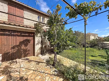 villa 4 chambres avec garage et jardin