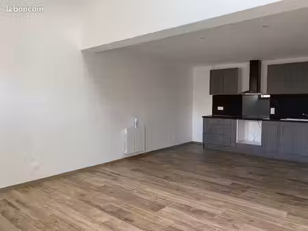 maison 2 pièces 66 m²