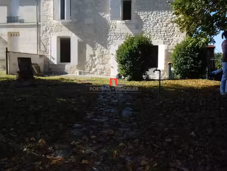 maison à louer la lande-de-fronsac