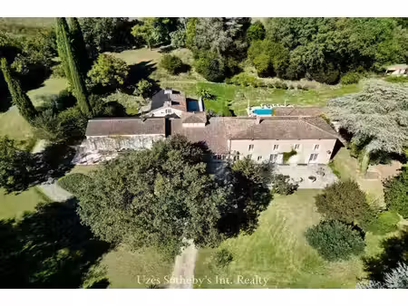 mas à vendre à uzès