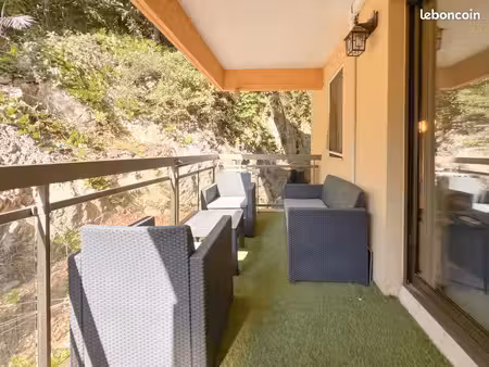 basse californie cannes t2 de 42 m² avec balcon et garage