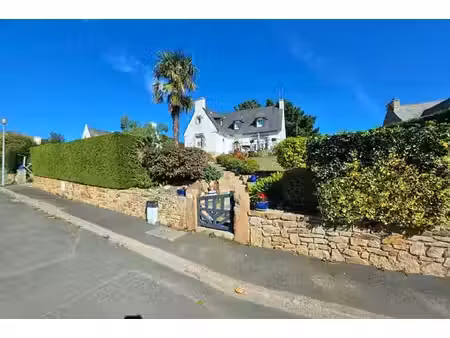 lannion maison familiale 6 pièces 148 m2 : sous-sol complet, 4 chambres et jardin de 1 215