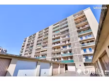 parking 10 m² villeurbanne