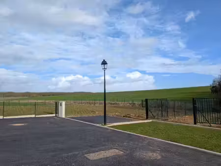 terrain constructible neuf à vendre