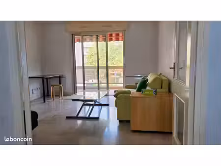 grand t1 meublé de 35 m² avec balcon