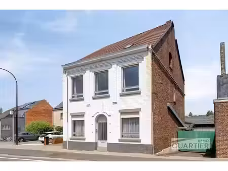 dworp centre : grand atelier (+/-220m²) + maison sur 10are