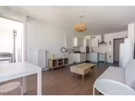 location meublée appartement 2 pièces 45.2 m² à le plessis-robinson (92350), 1 250 €