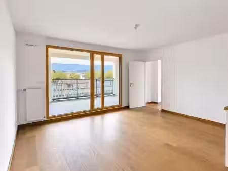 location appartement 2 pièces 45.94 m² à chambery (73000), 780 €