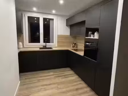 location appartement 4 pièces 65 m² à saint-egreve (38120), 900 €