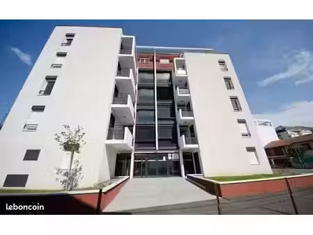 studio 1 pièce 20 m²