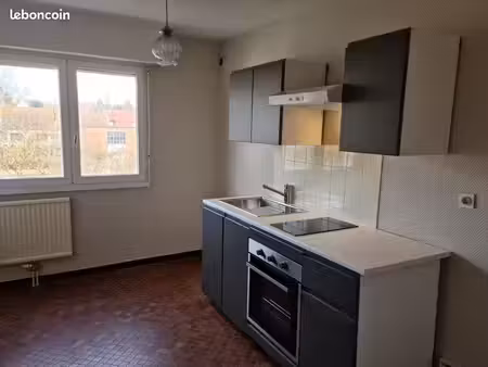 f2 55 m² avec parking, cave et loggia – résidence clémenceau à dole
