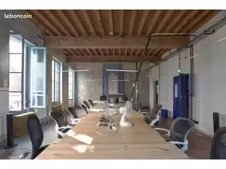 bureau 68m2 à parade