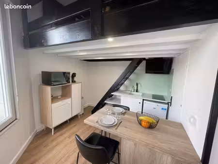studio duplex meublé 20 m² – la rochelle – 695 tout compris