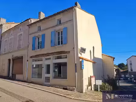 vente immeuble 0 pièces 110 m² à coteaux-du-blanzacais (16250), 98 550 €
