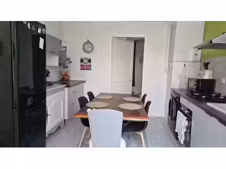vente immeuble 13 pièces 206 m² à arbois (39600), 348 000 €