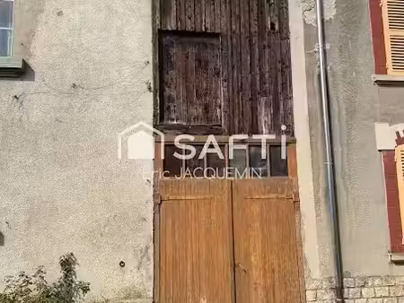 vente immeuble 0 pièces 17 m² à varennes-en-argonne (55270), 3 300 €