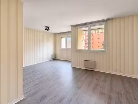 vente appartement 5 pièces 97.6 m² à le mans (72000), 117 535 €
