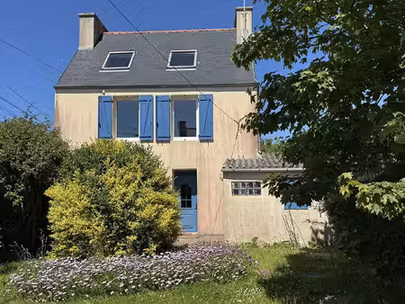 maison en pierre du début des années 1900 - vue mer - secteur très calme