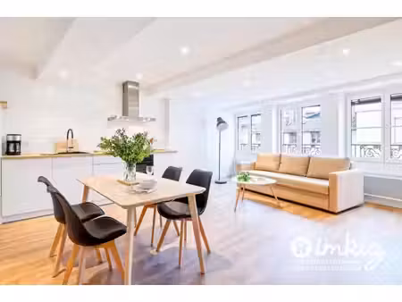 t2 62m² entièrement rénové au cœur du vieux lyon