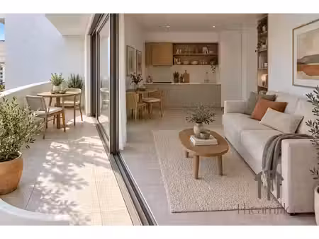 t1 de 25 m² avec terrasse – port-fréjus, proche marina et pl